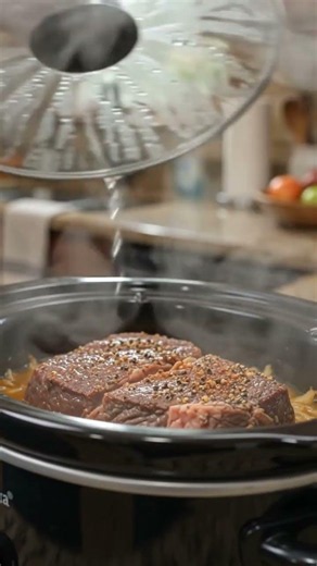 Slow Cooker Hash Brown Roast