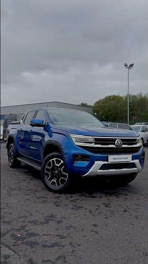 The Volkswagen Amarok finished in stunning Bright Blue | Volkswagen Van Centre Liverpool