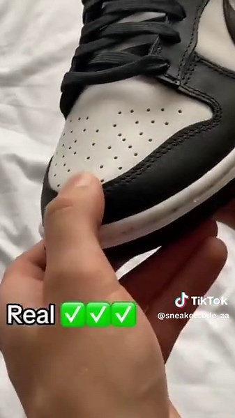 Real or Fake Sneakers: How to Identify Authenticity