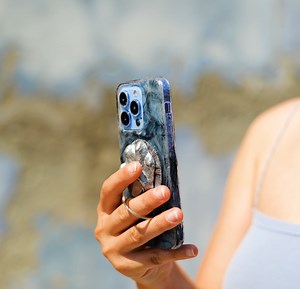 95K views · 161 reactions | Personalize Your Phone: Creative DIY Phone Case Ideas! | 5-Minute Crafts Teens | Facebook