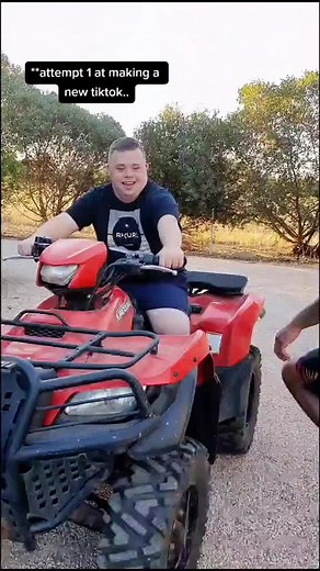 throwback to when brotherboy first came out with 'white chocolate' 😂