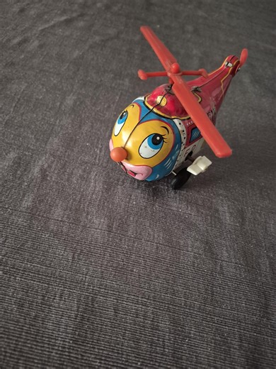 ヴィンテージ ミクニ ブリキ製 ゼンマイ式消防署長ヘリコプター。日本製おもちゃ。レトロなブリキおもちゃギフト - Etsy 日本