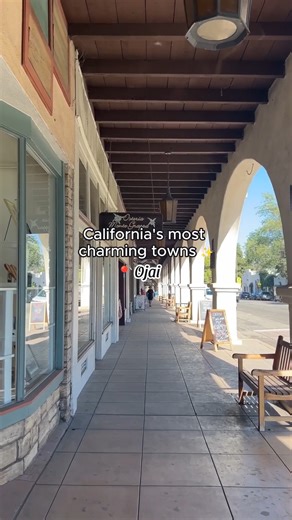 Is this California’s most charming small town?! 🏡 From its Spanish Colonial Revival architecture to the great restaurants, shops, and museums, Ojai is a Ventura County hidden gem that’s worthy of the trip! 💎 While exploring, grab a new read at Bart’s Books, the world’s largest outdoor bookstore! 📚 Plan a visit to Ojai: https://bit.ly/3M117jF 📍Ojai in Ventura 📷 @roamwithroxanne on IG | Visit California