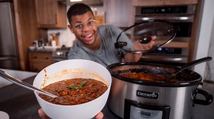 How to make the best homemade chili in a slow cooker