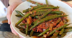 Sardines with tomato & green beans - Jean Hailes