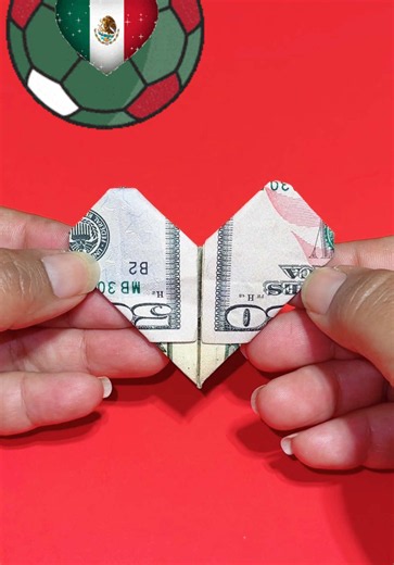 Cómo hacer un corazón con un billete — tutorial origami fácil