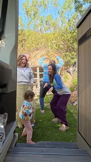Can't believe who we get to shimmy with today! 📸🥳 The views from our camper van in Portugal