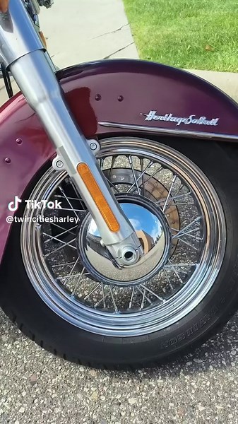 2017 Harley Heritage Softail Classic in Red Colors