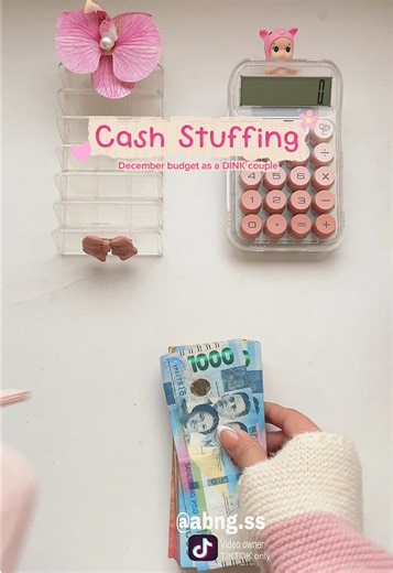 Cash stuffing our December budget as a DINK couple#cashstuffing #budgeting #fyp