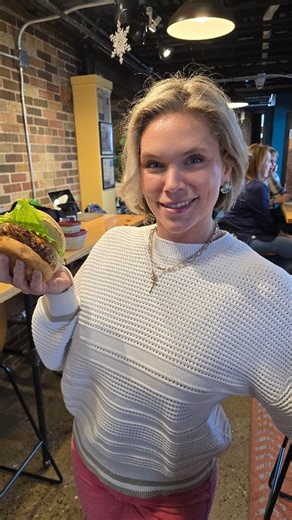 Kayleigh's Cuts: Burgers 🍔 Keller burgers are such a simple, easy meal idea during the week! Throw them on a grill, fry them in a pan, or toss them in the air fryer. ♨️ Keller Burgers: -Black and Blue Keller Burger -Cheddar Jalapeño Keller Burger -Cheddar Keller Burger -Cheddar Bacon Keller Burger -Keller Burger (just Keller Dust) -Plain Ground Beef Burger What is your favorite Keller Burger!? 😋 #burgers #market #eatmorebeef #foodies #timetoeat | Keller Market and Cafe Bistro