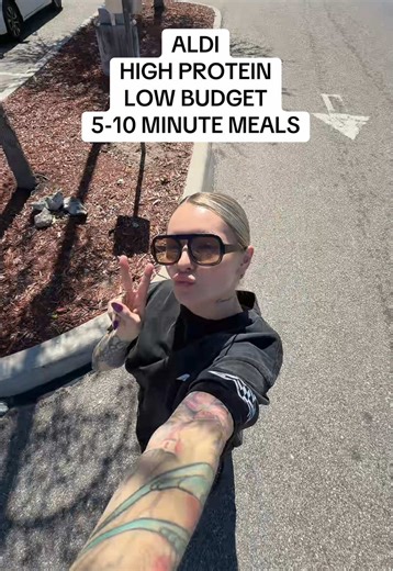 Aldi high protein, low budget, quick and easy meals. Save this video for your next grocery trip! 🥳 MY COOKBOOK IS OUT NOW! Link in bio for purchase! www.trainwithshay.com/cookbook 🎉🎉 If you’re ready to get in the best shape of your life, check out my online fitness/nutrition coaching! www.trainwithshay.com/programs 💪❤️