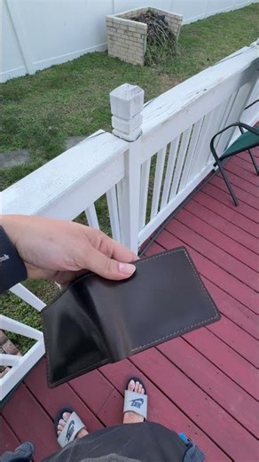 Cigar Shell Cordovan #wallet #bifoldwallet #shellcordovan #horween