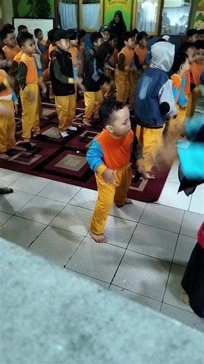 senam xibom Bombom #ujangzhafran | pong si pong senam