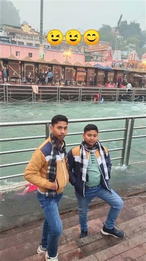 😄😄😉😉🙂🙂