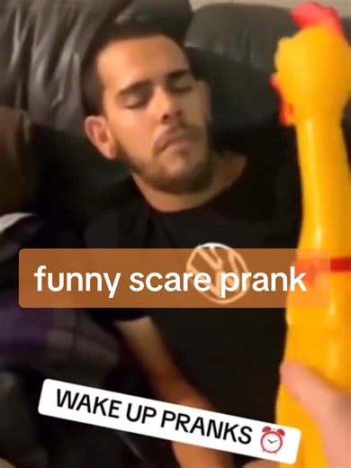 funny scare prank #scareprank #prank #funny