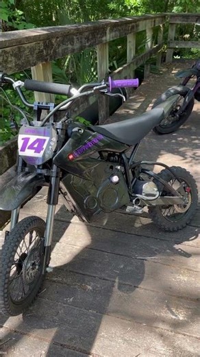 #florida #moddedrazor #dirtbike #surron Modded razor edit ai generated