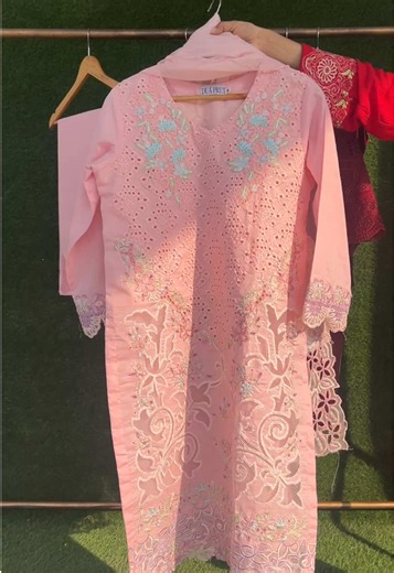 Rang rasiya lawn hit code with heavy embroidered 3pcs Size s m l xl For order website link : https://duapret.com/product/dpus-5002-stitched/ WhatsApp 03098020569 #duapret #foryou #lawnsuits #ladiesoutfit #lawn2026