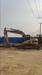 Excavator #shorts #short #shortsfeed #shortvideo #construction #viral #reels