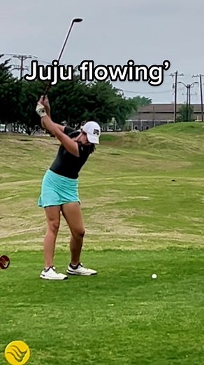 Impressive Victory at Golf Event: A 35-Shot Lead