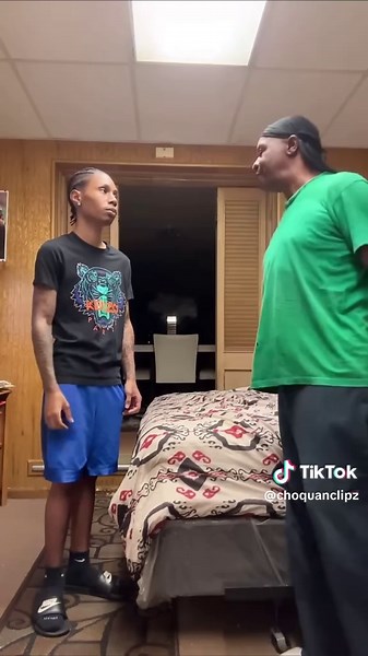 Uncle Howard's Hilarious Reaction to Qwan's Prank