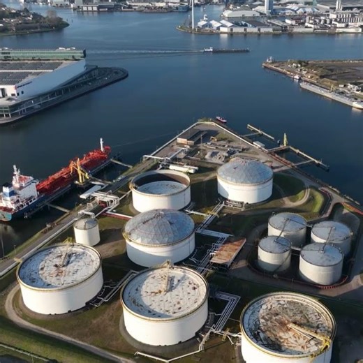 17 Million Barrels… and Only 5 Can Escape #Alternativepipelines #straitofhormuz #energycrisis