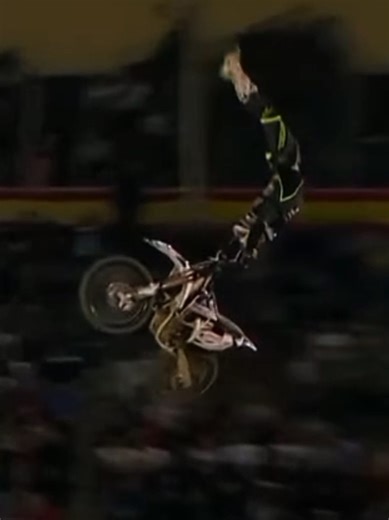 WATCH THE PARENTS' REACTION 😳 ❤️ #motocross #fmx #redbull #viral #usa