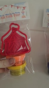 Circus Party Favor – Carnival Party Playdough & Cookie Cutter Goodie Bag - Etsy