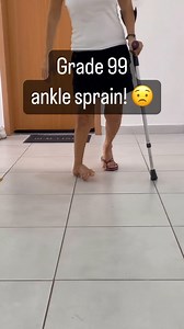 😱ANKLE😱 A bit of k-tape and a few weeks of bosu ball rehab should sort that out 😏 This is an extreme case of Charcot Arthropathy but it demonstrates the amazing ability of the human body to continue on in the presence of extreme pathology and misalignment! So the next time you sprain your ankle remember this lady cracking on with nothing breaking her stride! 🥰 #Physio #physiotherapist #physiotherapy #physicaltherapy #sportsphysio #sportsphysiotherapy #trainer #personaltrainer #coach #strengt