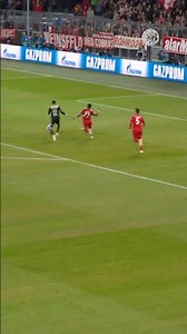 Mazraoui against Bayern Munich ♦️