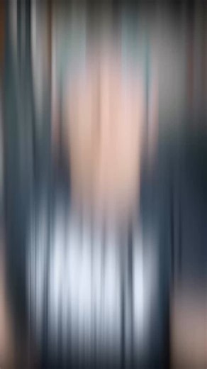 Hamstring strain? Don’t just ice and rest all day! Early movement and isometric exercises are KEY to recovery. They help reduce pain, maintain strength, and speed up your return to activity without overloading the healing tissue. Here are 4 simple exercises you can try after a hamstring strain 👇 1️⃣ Standing Hamstring Curls 2️⃣ Long Length Isometric Hip Extension 3️⃣ Standing Band Hip Extension Isometric 4️⃣ Hamstring Curl Banded Isometric Start slow, stay consistent, and let your hamstring kno