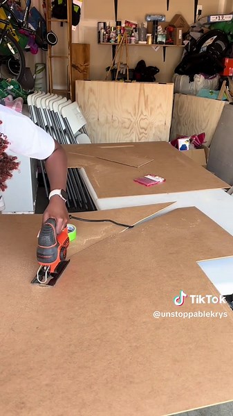 Creative Barn Entrance Ideas for Birthday Parties