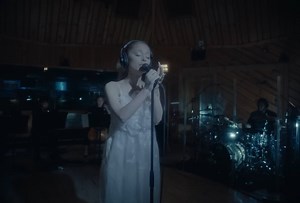 Ariana Grande - eternal sunshine (live version) shoot