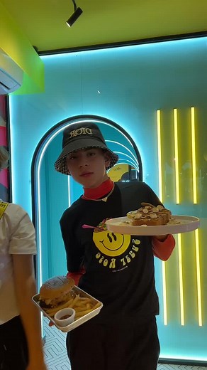 Videos de sugarrose.mx (@sugarrose.mx) con “original sound - Rmand”