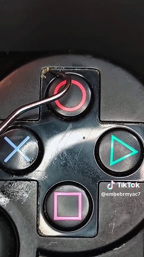 Clean the TV Remote Control: satisfying cleaning ASMR