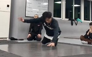 几分钟 快速上手的 chair flare ！飞机撑稳定