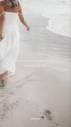 Taylor Swift - august (Lyrics)