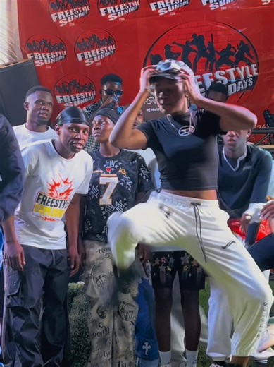 KANO KALI SO SHORT......hosted by @RONIX MR FREESTYLE MEDIA ft @MAFUTA_GOOKYA🔥256 @Nana dancer #ugandanstiktok #foryoupage #trending #dance #fyp