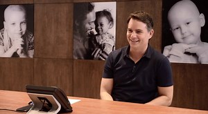 40K views · 945 reactions | She still doesn't believe me...  | Jeff Gordon | Facebook