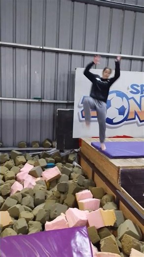 cheat gainer #flips #parkour #shorts #viral #fyp