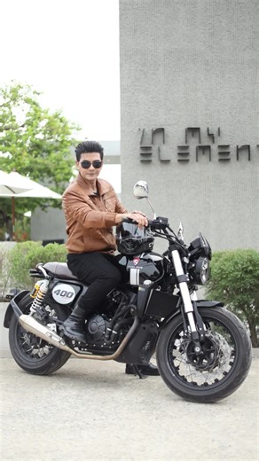 ค้นพบ Cyclone RE3: มอเตอร์ไซค์คาเฟ่เรเซอร์