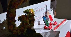 LG lansează în România telefonul cu cea mai mare rezoluţie. Prin ce se remarcă G3, rivalul pentru Galaxy S5
