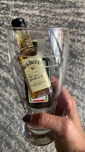 DIY Dollar Tree Groomsmen Gifts and Wedding DIY Ideas