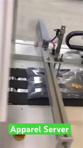 Automatic Folding with polly. #AutomaticFolding #ApparelServer #Packing