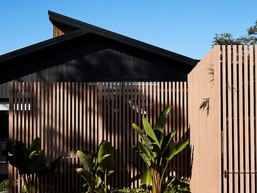 Low Maintenance Fencing with DecoBatten - Project