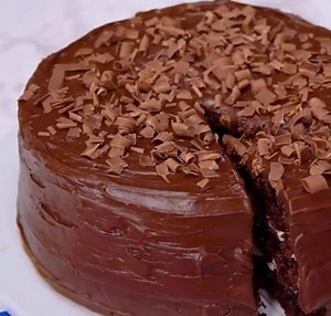 78K views · 866 reactions | Hershey's Chocolate Cake with Cream...