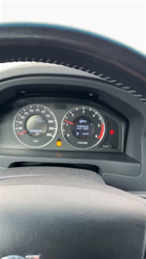 Cold start sitting in two days-17’C #volvo #v70 #coldstart