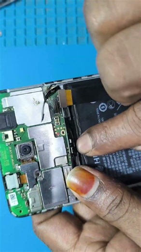 Huawei y3 automatic restart problem solution fixed #shorts #soldering