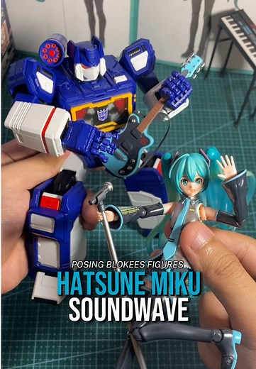 Transformers Blokees Collaboration with Hatsune Miku