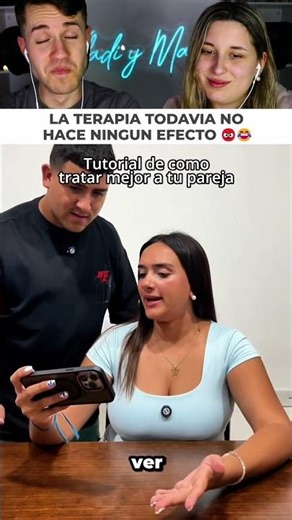 Girlfriend watches a tutorial on how to treat her partner well but loses patience very quickly 😡😂