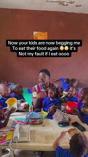Now your children are the one begging me now to eat their food ooo.. if I eat no be my fault oooo #fyp #teacher #student #nanny #foryoypage